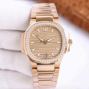 Patek Philippe Nautilus Women’s Watch 7010/1r-012